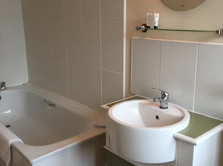 ホテル The George Inn