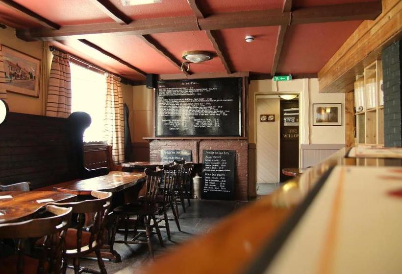 Отель The Kings Head