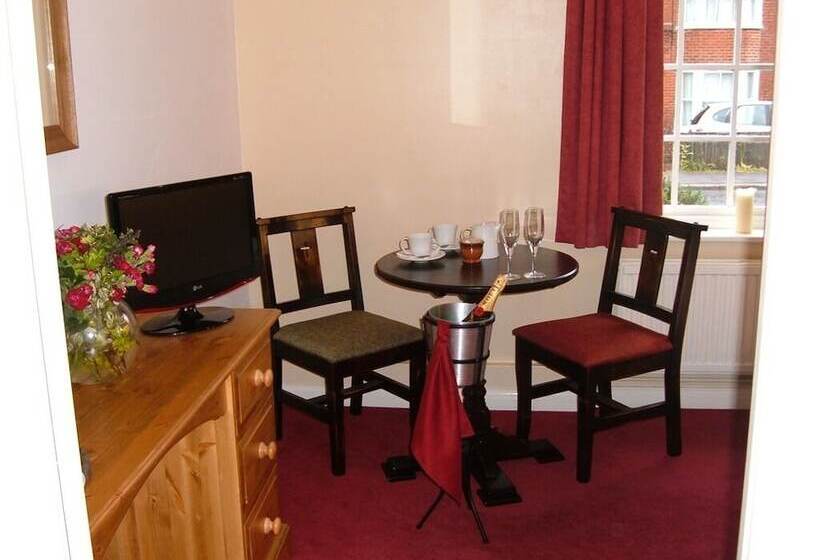 فندق The Wheatsheaf Inn