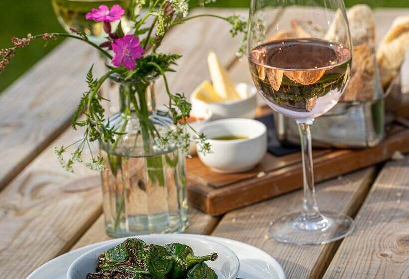 호텔 The Three Tuns