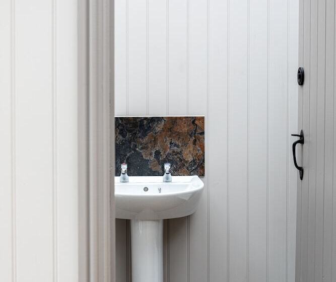 호텔 The Three Tuns