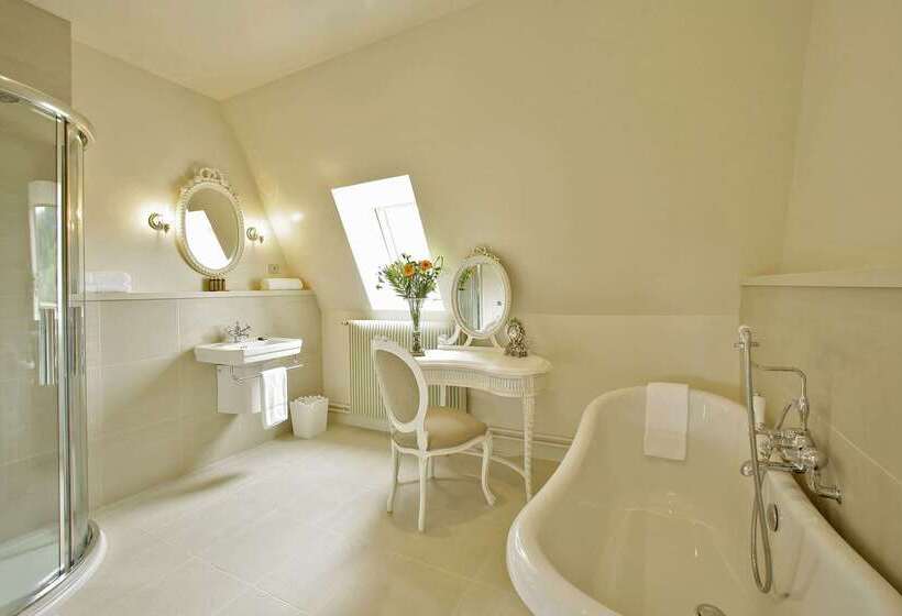 فندق Wyndham Halcyon Resort La Souterraine