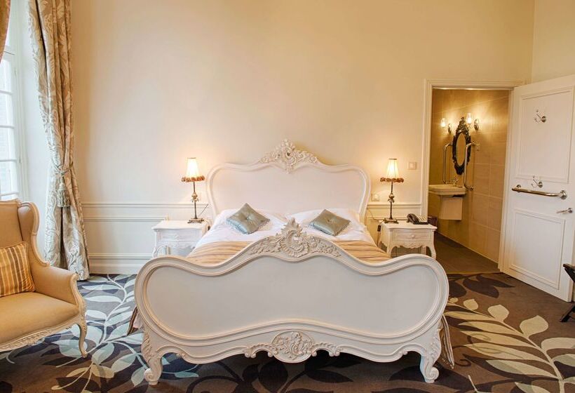 בית מלון כפרי Wyndham Halcyon Resort La Souterraine