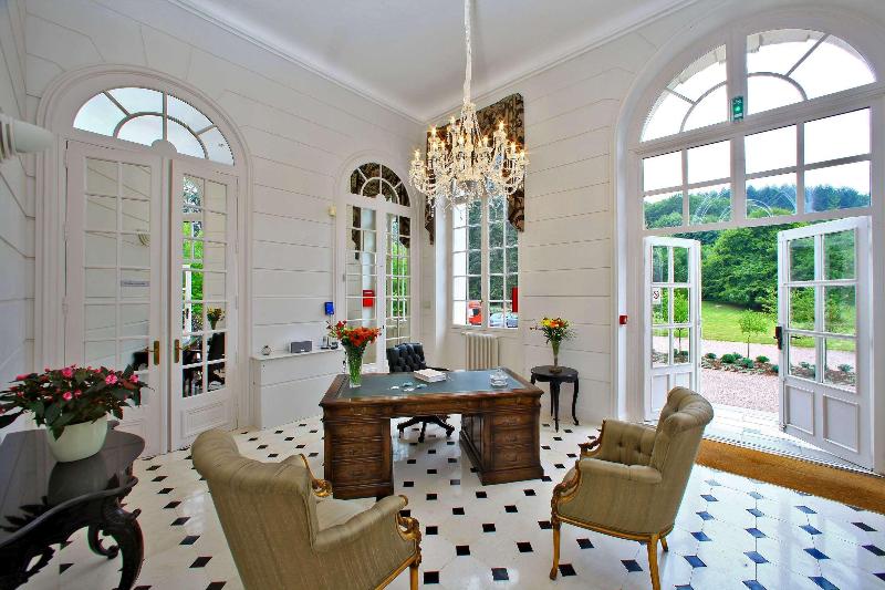 فندق Wyndham Halcyon Resort La Souterraine