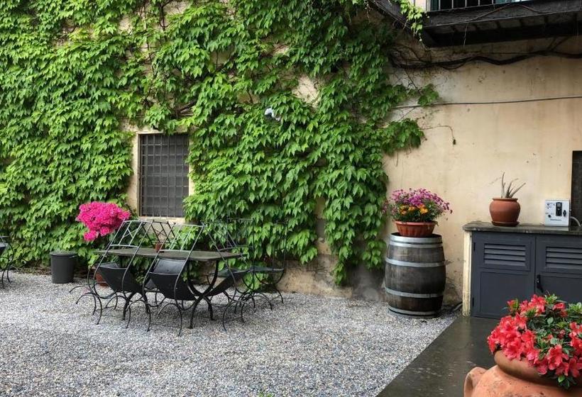 Il Chiostro Appartamenti & Suites