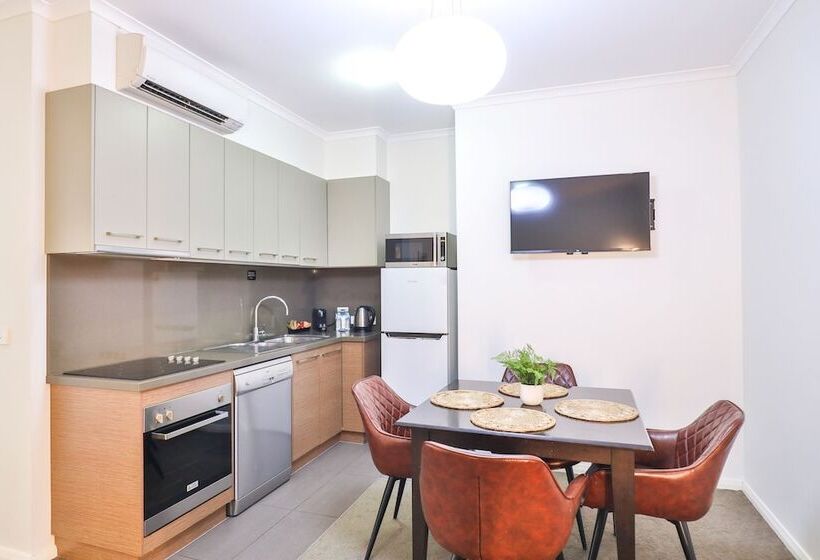 Indulge Apartments   Ontario