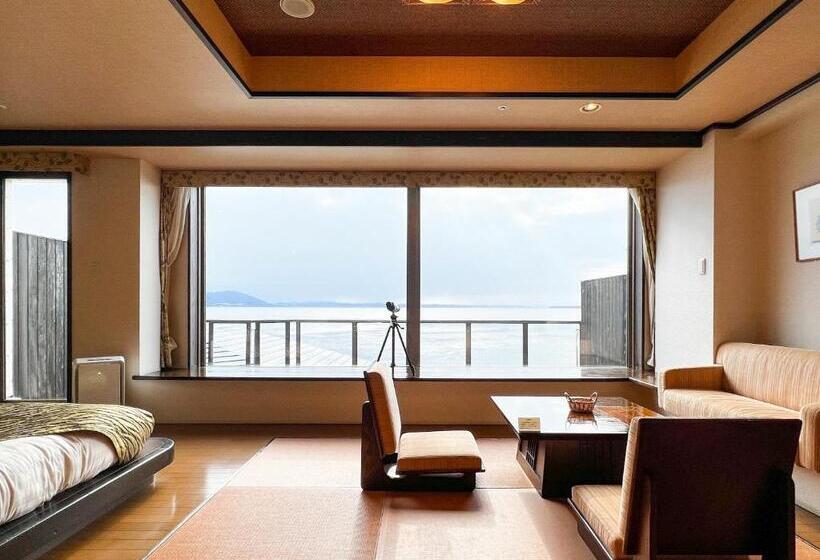 Lake Saroma Tsuruga Resort