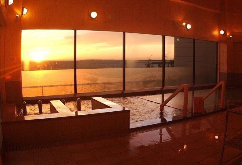 Lake Saroma Tsuruga Resort