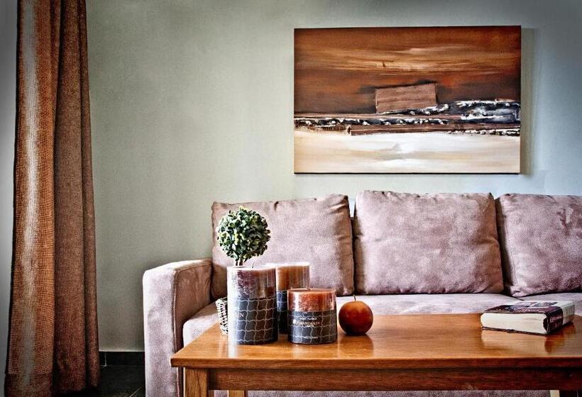 Mirtilos Studios & Apartments