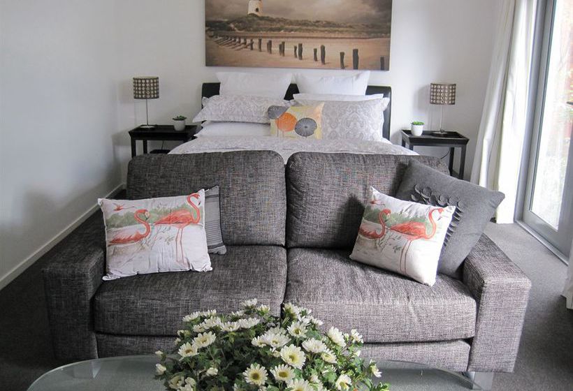 پانسیون Acorns Wellington