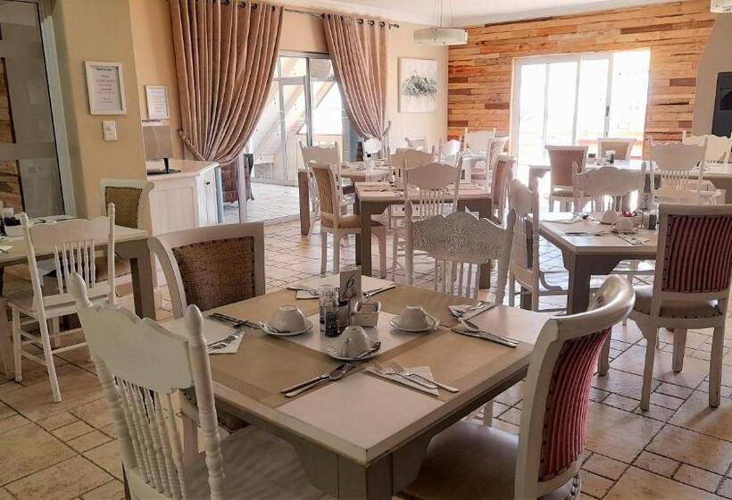 פנסיון Atlantic Villa Boutique Guesthouse