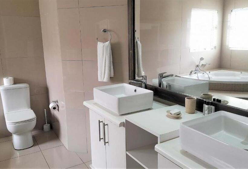 פנסיון Atlantic Villa Boutique Guesthouse