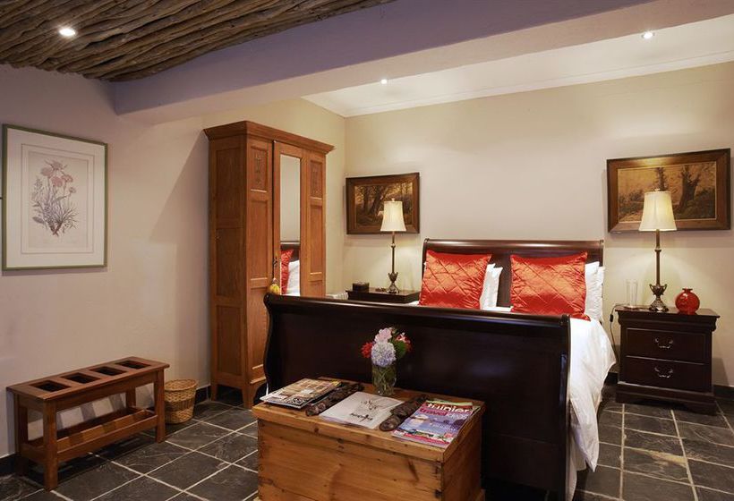 פנסיון Birdsong Cottages