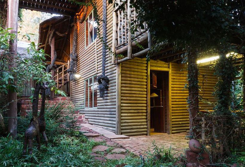 פנסיון Birdsong Cottages