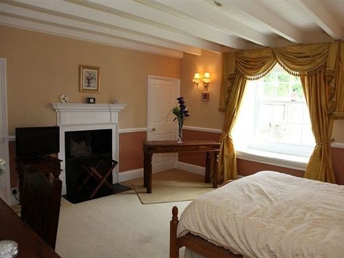 Пансион Burnley House