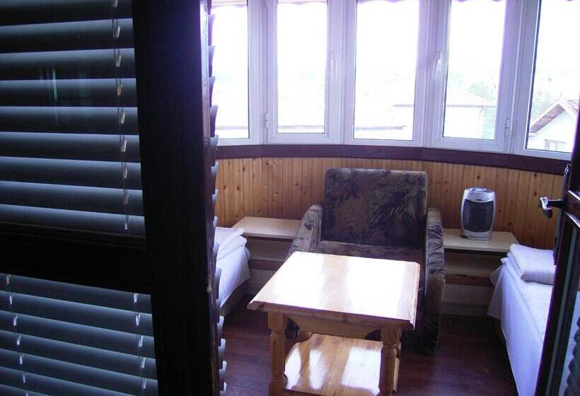 Пансион Guest House Zodiac