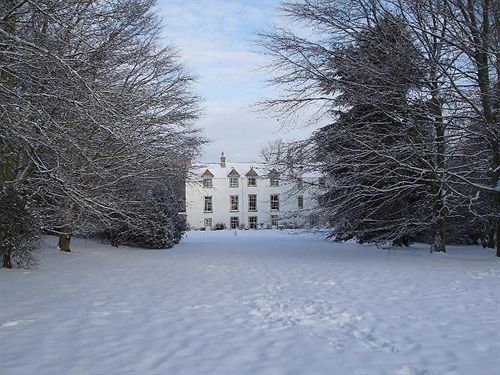 بنسيون Letham House