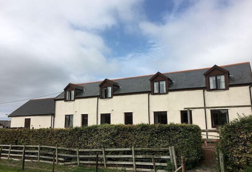 ペンション Mullacott Farm