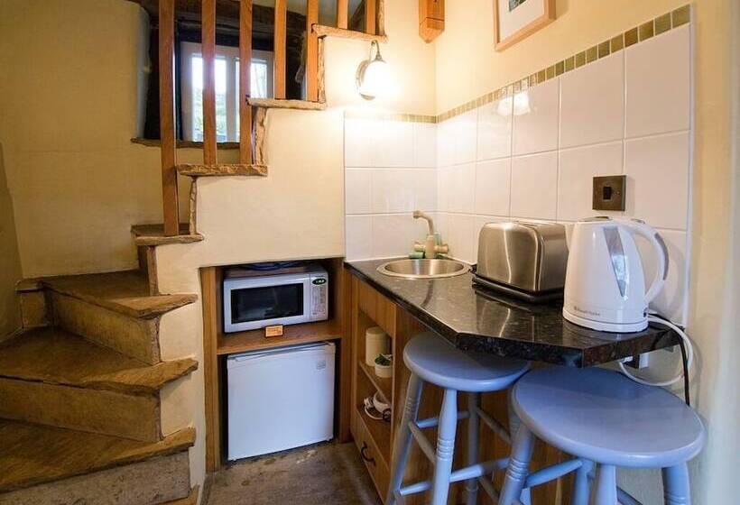 膳宿费 Rushop Hall