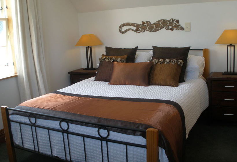 بنسيون Taiparoro House 1882