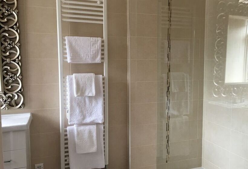 膳宿费 The Eagles