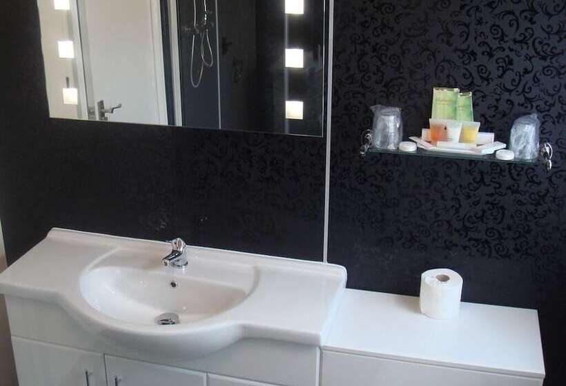 膳宿费 The Fawley Guest House