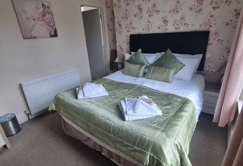 膳宿费 The Fawley Guest House