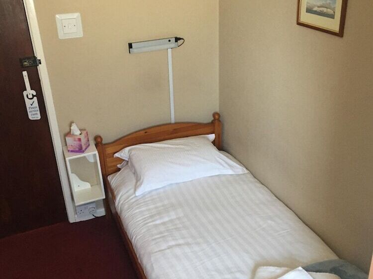 Пансион The Fernside