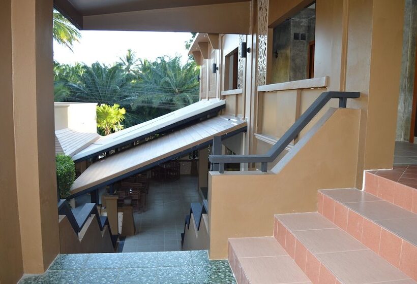 リゾートホテル B Square