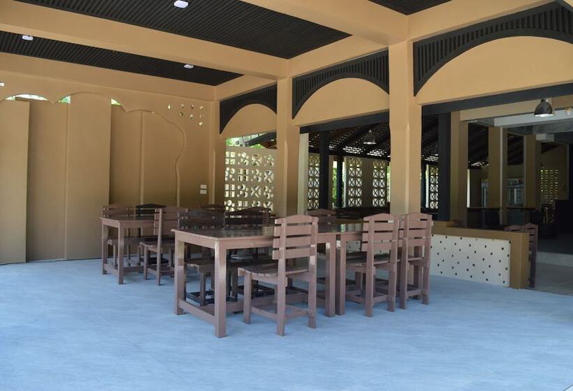 リゾートホテル B Square