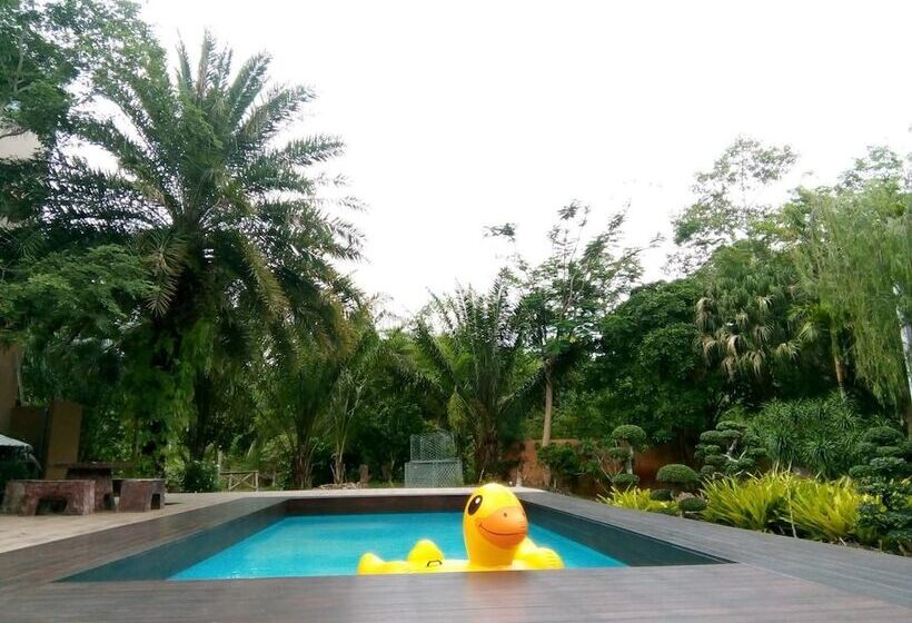 リゾートホテル B Square