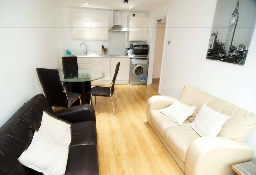 Southampton Serviced Apartments