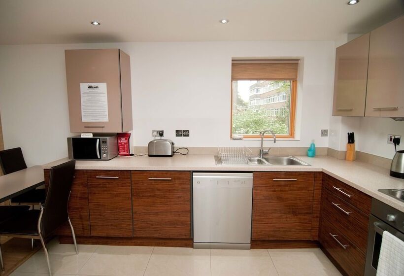 Southampton Serviced Apartments