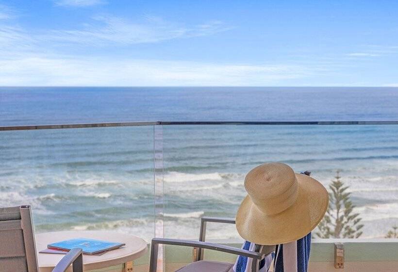 Southern Cross Beachfront Holiday Apartments