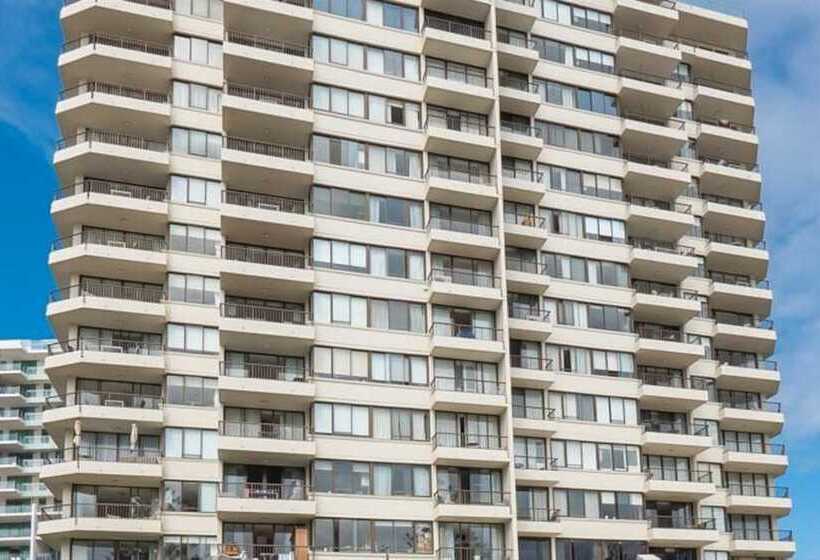 Southern Cross Beachfront Holiday Apartments