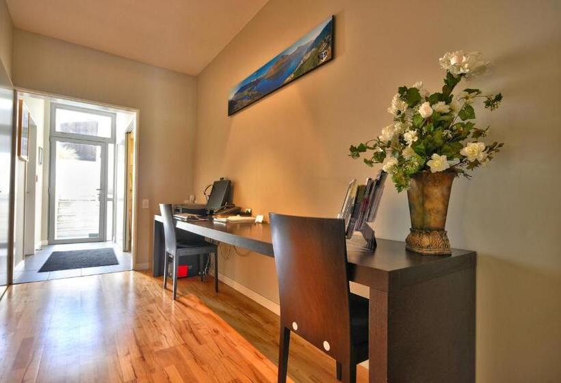 Swissbelsuites Pounamu Queenstown