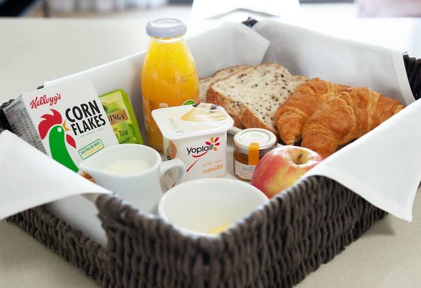 Terminus Apartment Hotel, Ascend Hotel Collection