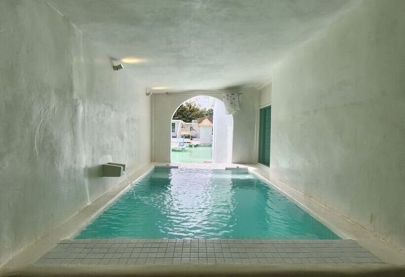 The Oia Pai Resort