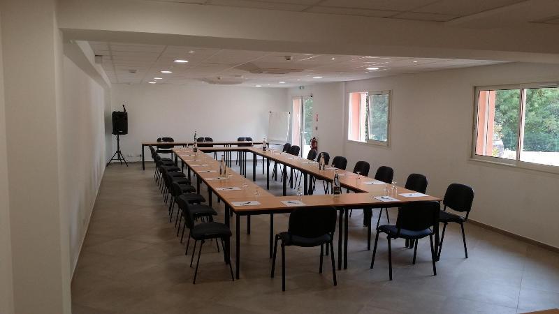 The Originals City, Hôtel Les Bastides Du Gapeau