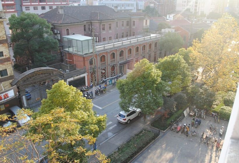 The Sidihome Service Apartment