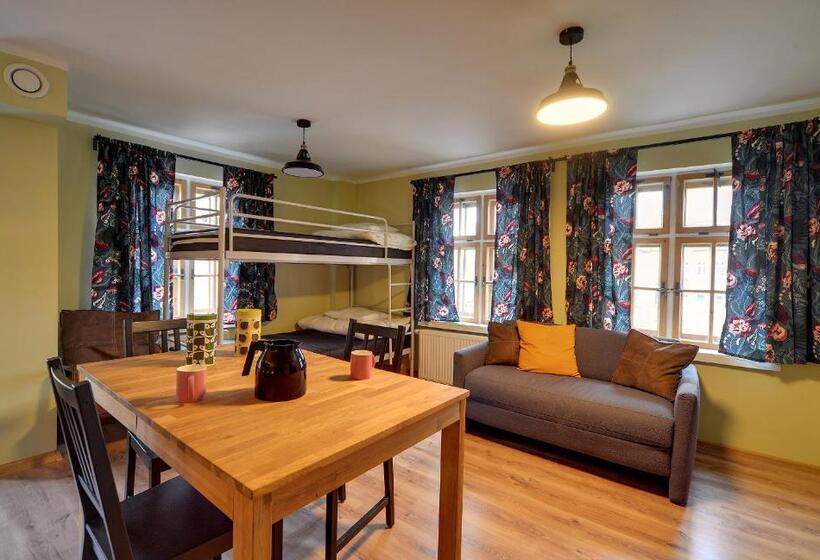 הוסטל Baszta Grodzka