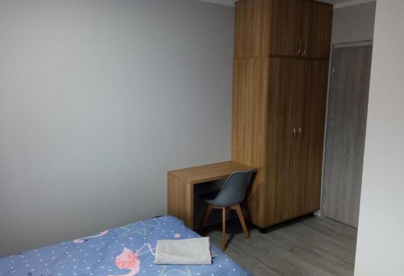 فندق صغير Czerwony Szafir Grodzisk