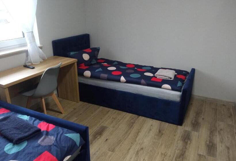 فندق صغير Czerwony Szafir Grodzisk