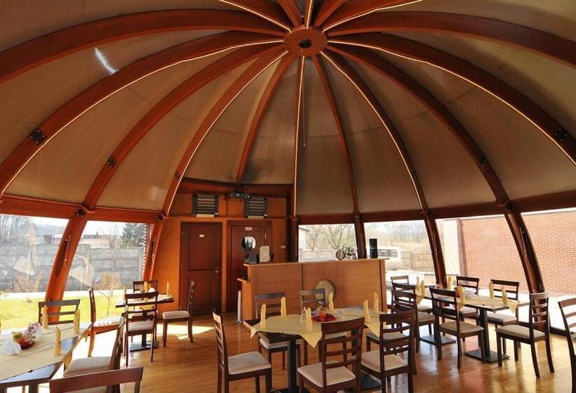 호스텔 Gościniec Zodiac