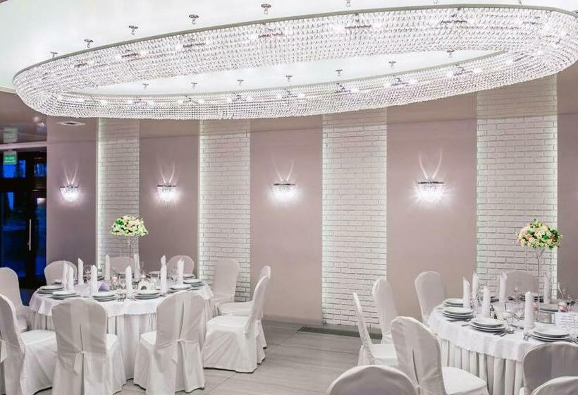 הוסטל I Restauracja Jan