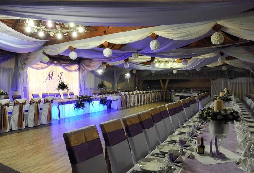 הוסטל Karczma Michelle