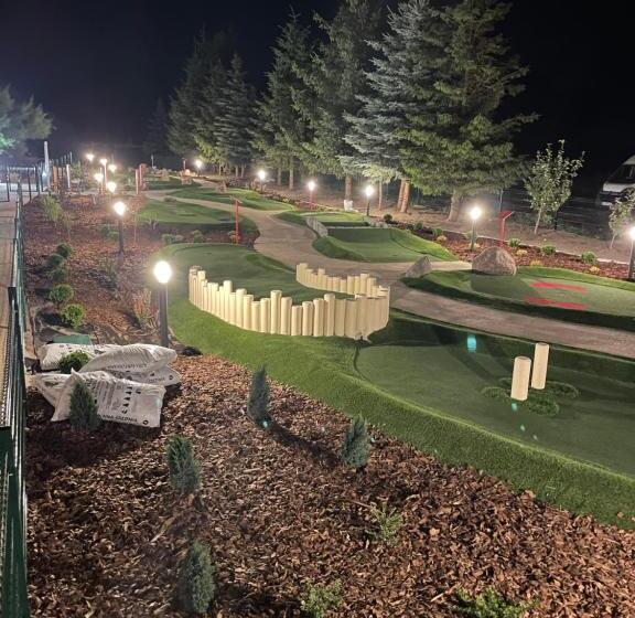 הוסטל Karczma Michelle