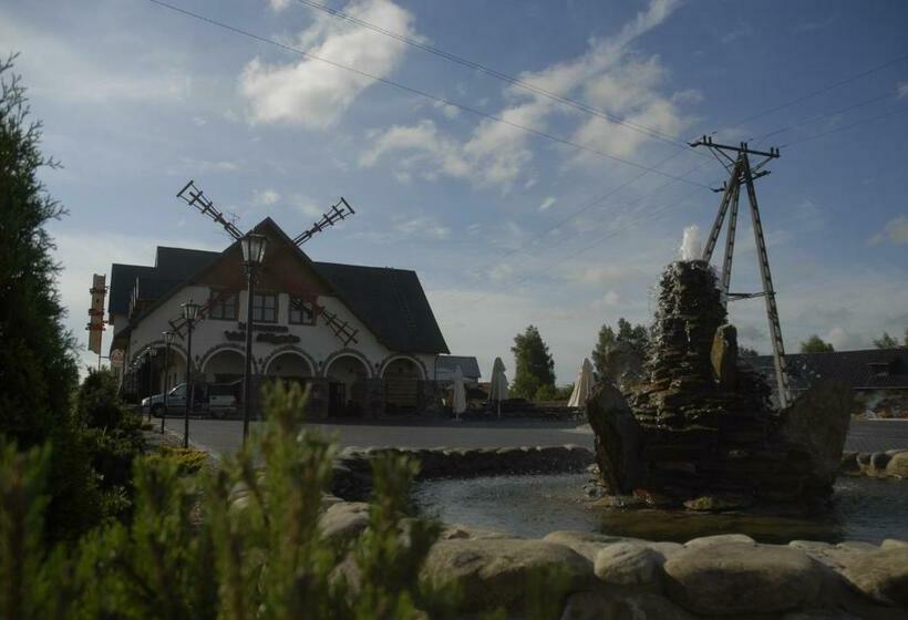 ユースホステル Karczma We Młynie