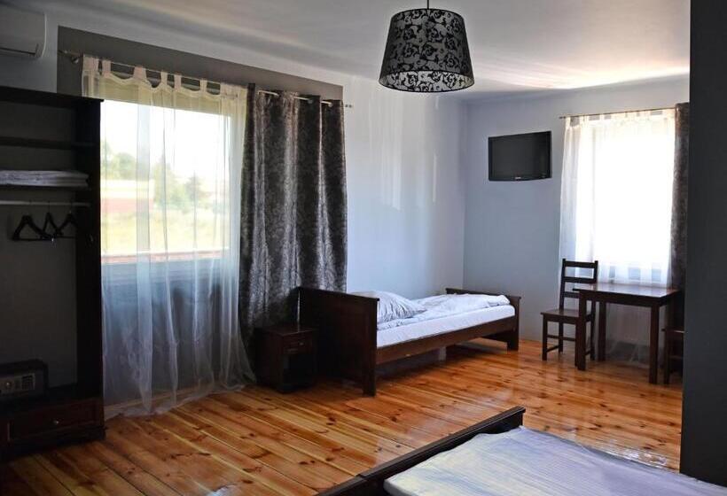 ユースホステル Karczma We Młynie