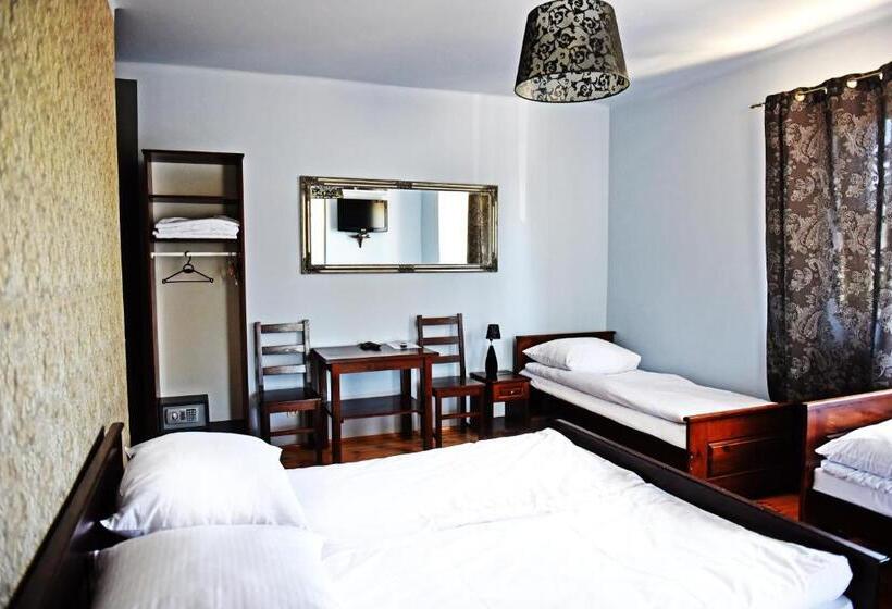 ユースホステル Karczma We Młynie